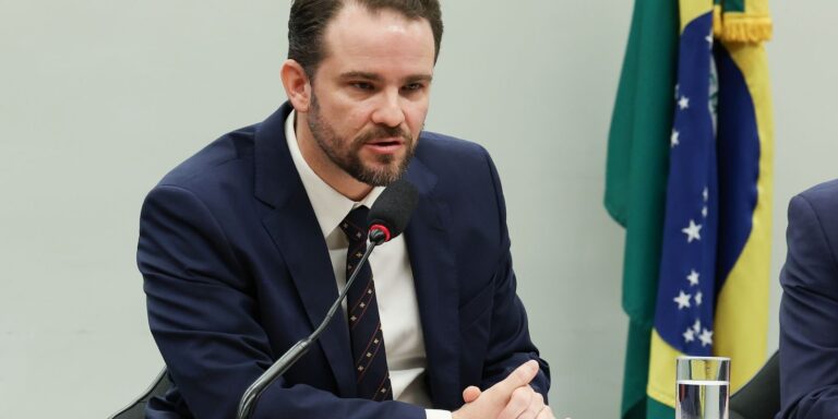 Fazenda libera R$ 12,9 bi em empréstimos