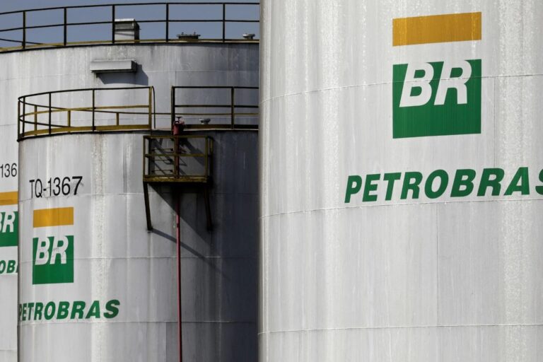 Petrobras encontra indícios de petróleo na Foz do Amazonas