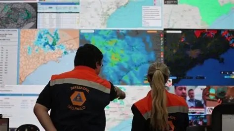 Defesa Civil emite alerta severo de chuva para Caraguatatuba
