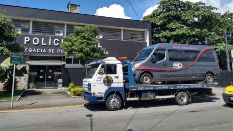 Ubatuba exige autorização para veículos de turismo