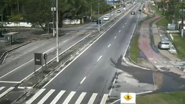 Tráfego flui normalmente no Litoral Norte