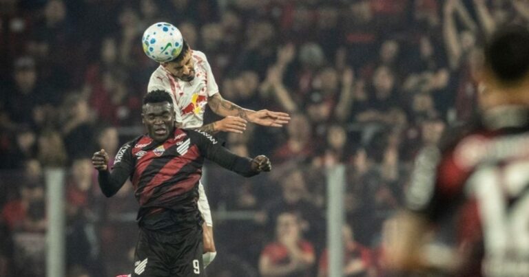 Athletico-PR empata com Bragantino no Brasileirão