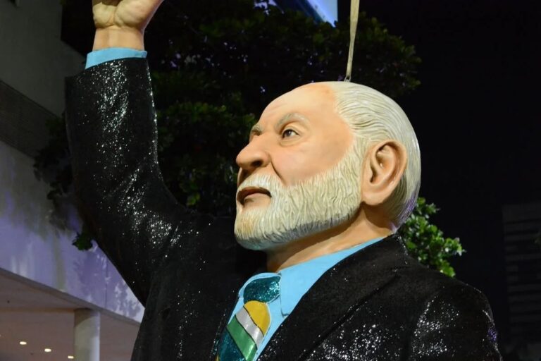 TSE admite ação contra Lula e Alckmin