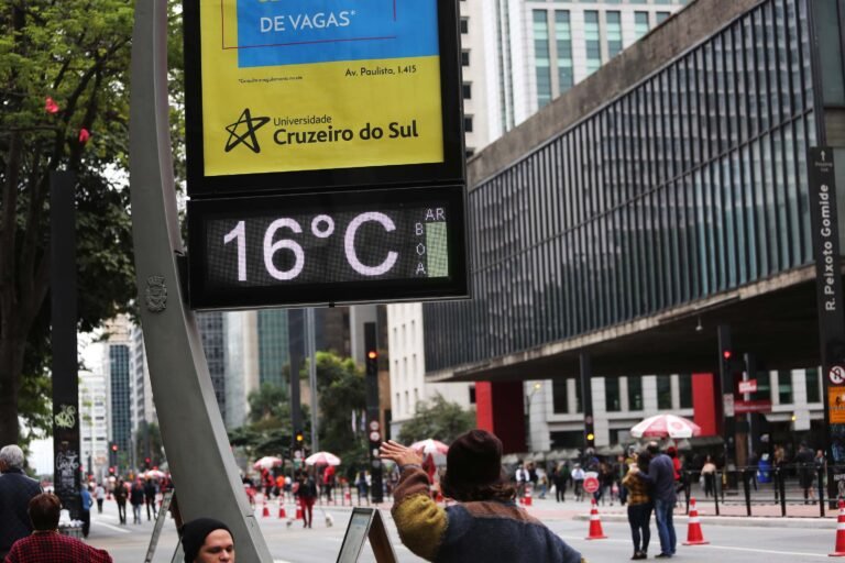 Frio intenso chega ao Sudeste com queda brusca