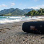 Ilhabela proíbe caixas de som e exige autorizações