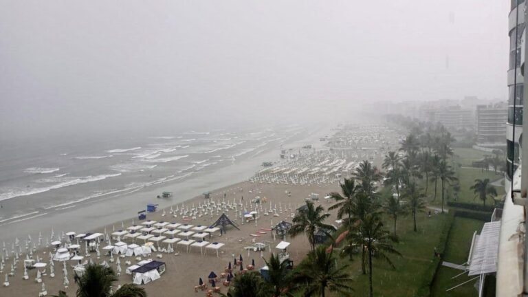 São Sebastião enfrenta chuva forte e trovoadas na quarta
