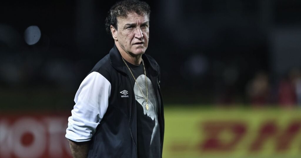Cuca assume culpa pela derrota ao Palmeiras