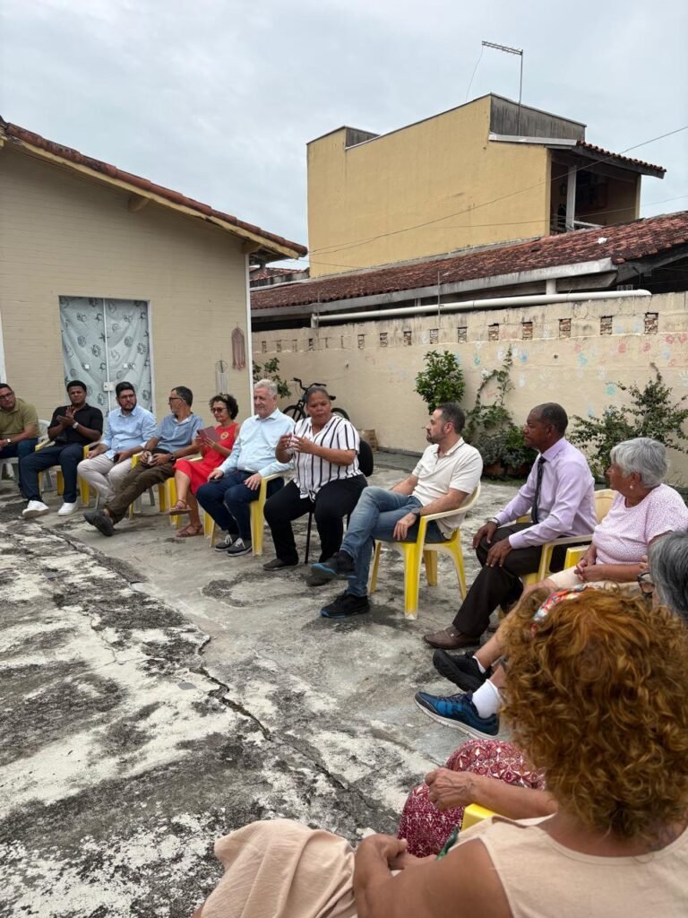 Encontro político em Caraguatatuba debate futuro do Litoral Norte