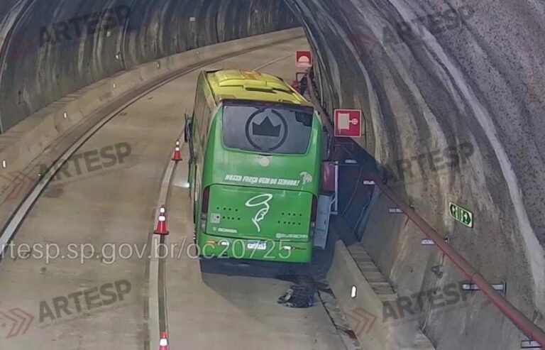 Pane deixa 49 passageiros presos em túnel da Tamoios