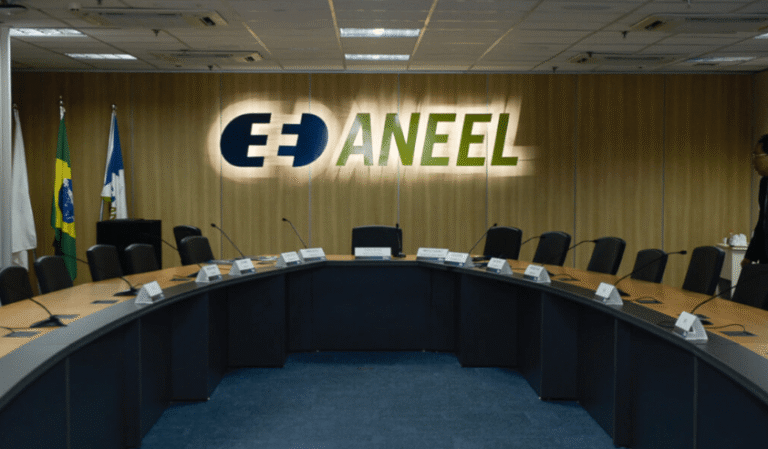 Aneel alerta risco de concentração no mercado livre