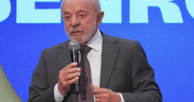 Lula defende responsabilidade fiscal e critica blefes eleitorais