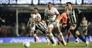 São Paulo vence Atlético-MG e chega à 10ª