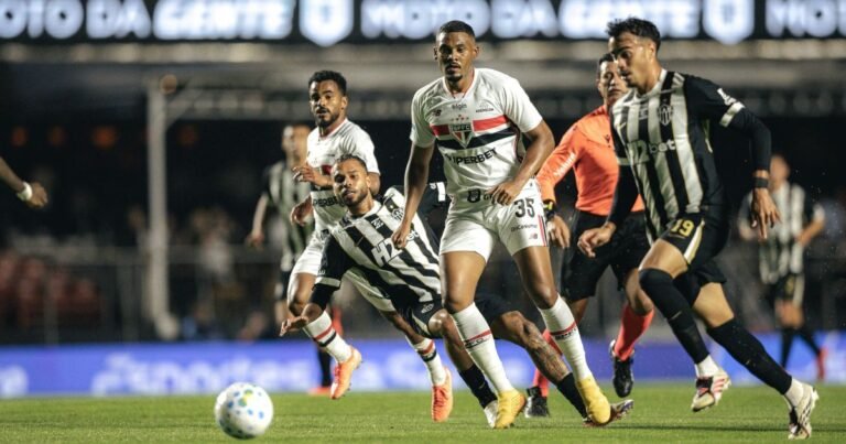 São Paulo vence Atlético-MG e chega à 10ª