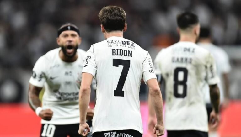Corinthians enfrenta Estudiantes nas quartas da Libertadores
