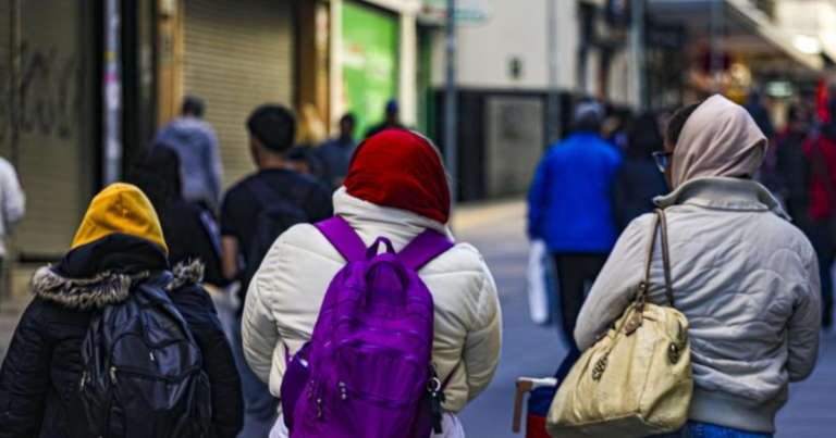 Frente fria traz chuvas intensas em sete estados