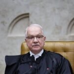 Fachin suspende decisões monocráticas e convoca plenário