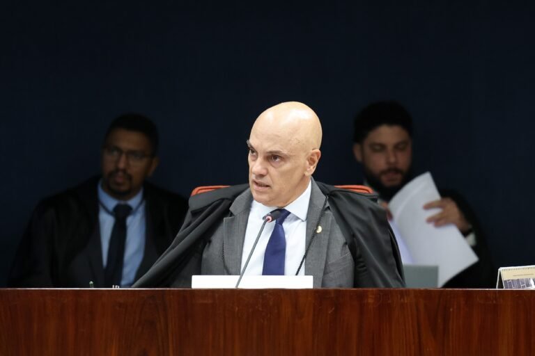 Moraes anuncia pronunciamento após decisões de Fachin