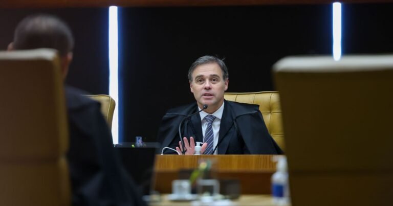 PF solicita autorização para acessar pagamentos de Vorcaro