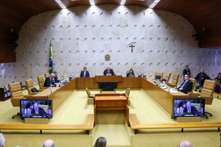 67% dizem que crise no STF não altera voto