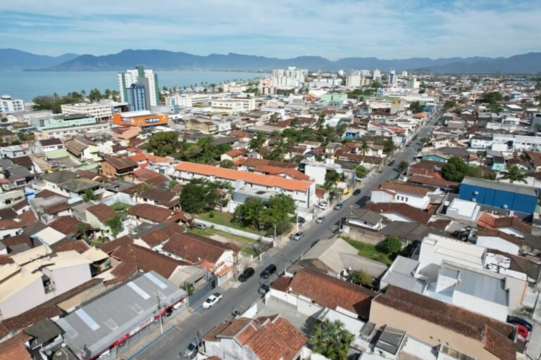 Comerciantes do Litoral Norte enfrentam alta tributação