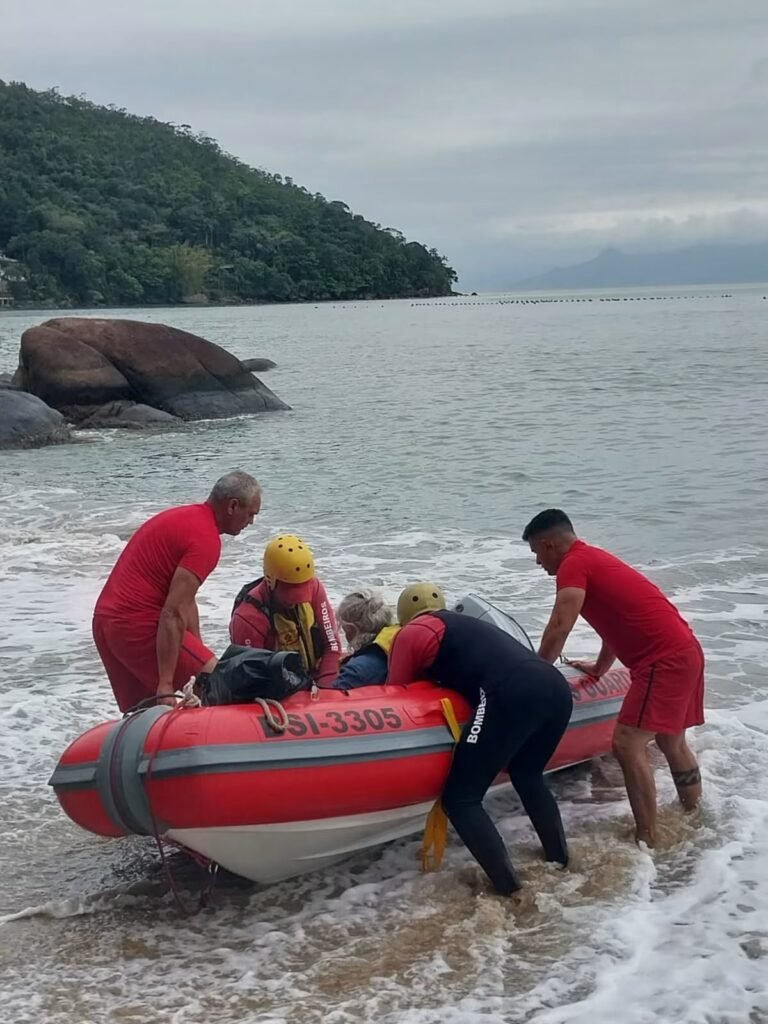 TURISTA ARGENTINA DE 65 ANOS É RESGATADA APÓS SOFRER