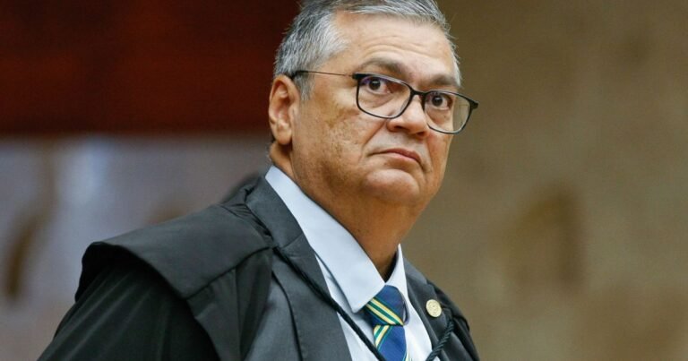 Dino determina avaliação da CVM em 90 dias