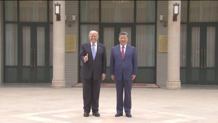 EUA e China negociam tecnologia antes de reunião presidencial