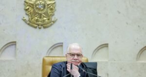 Fachin aguarda vista de Dino para retomar processos