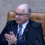 Fachin falha ao impedir debate no STF