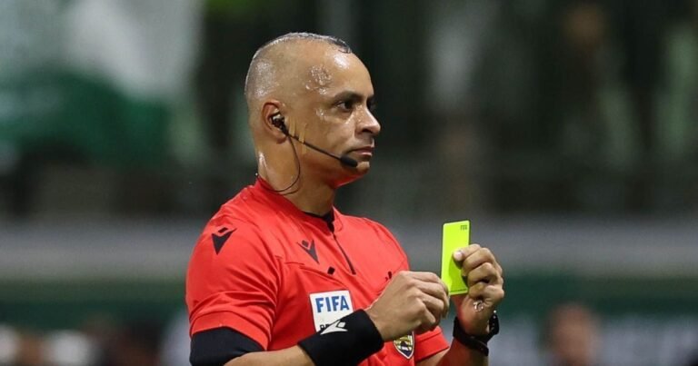 CONMEBOL define árbitros estrangeiros nas quartas da Libertadores