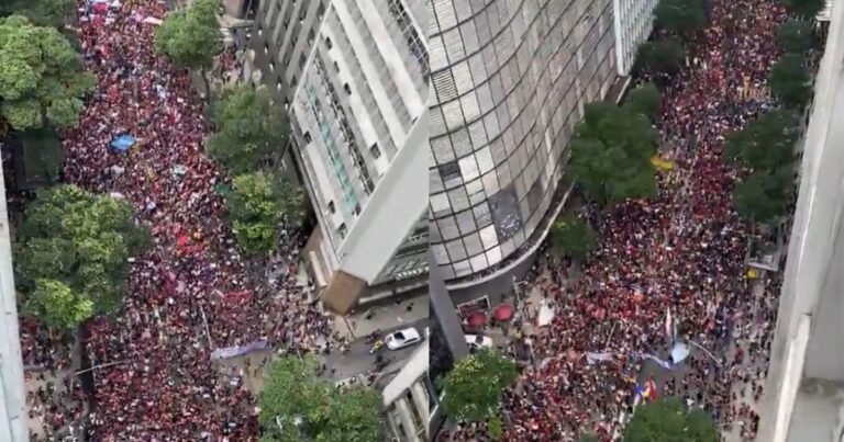 Estudantes manifestam apoio a Lula no Rio