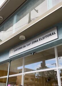 Ubatuba registra apreensão de propaganda irregular em dois bairros