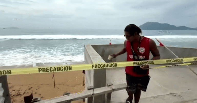 México se prepara para chegada do furacão Simon