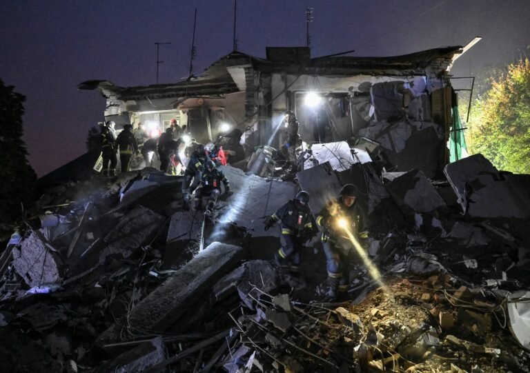 Ataque russo deixa 12 mortos na Ucrânia