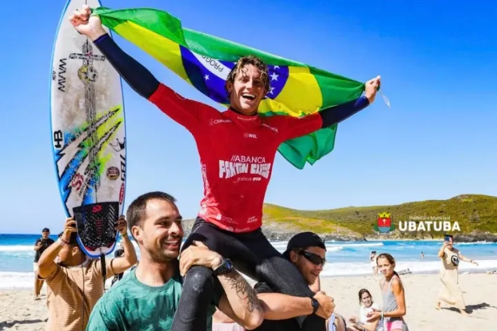 Ryan Kainalo garante vaga no Championship Tour de 2027