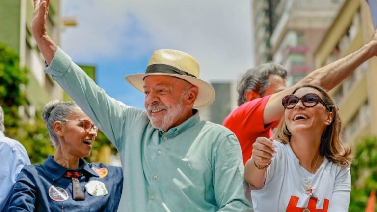 Ao vivo: Lula participa de ato com Cadu