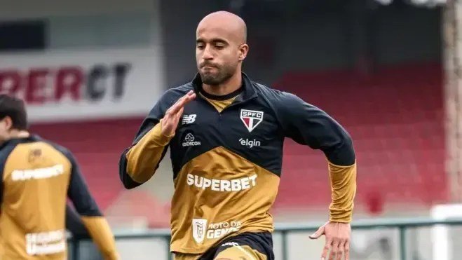 São Paulo x Vitória: Lucas Moura volta com recuperação recorde