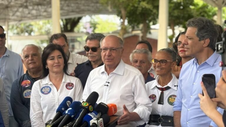Alckmin defende convencer classe média em ato de judeus