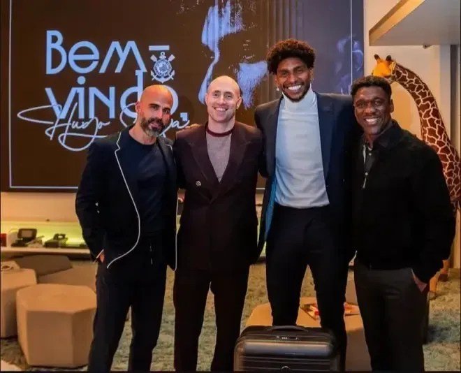 Seedorf recusou gigante para assumir Corinthians, diz agência