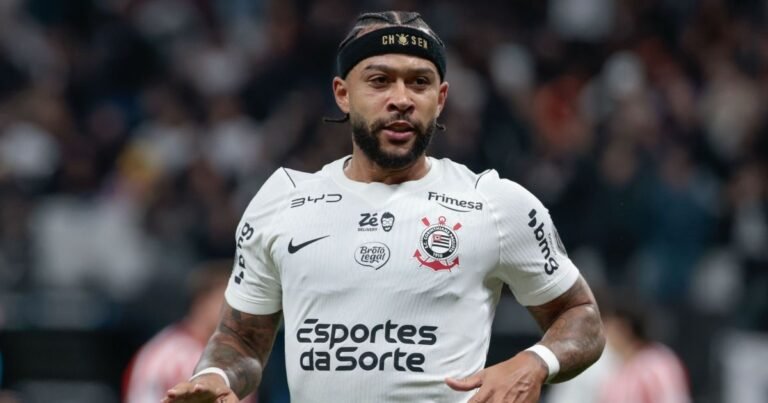 Neto critica Memphis e aponta crise no Corinthians