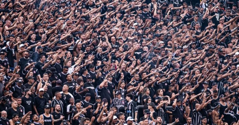 Protesto: torcedores do Corinthians pedem intervenção judicial