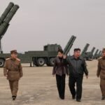 Coreia do Norte lança mísseis após teste hipersônico