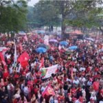 Apoiadores de Lula se reúnem em manifestação