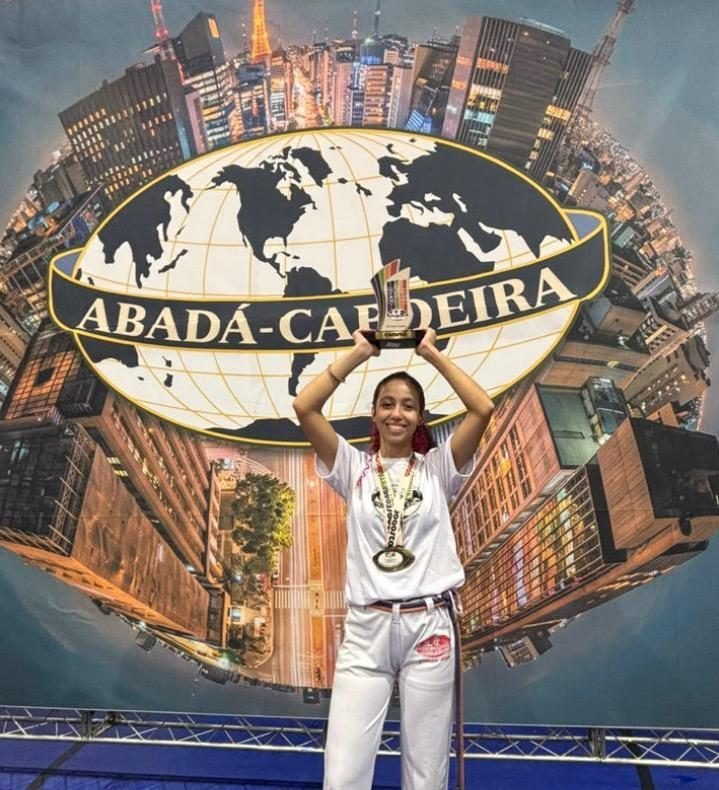 Atleta de Caraguatatuba conquista ouro no Jogos Comunitários Abadá