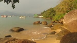 Ubatuba tem quatro pontos impróprios para banho, aponta Cetesb