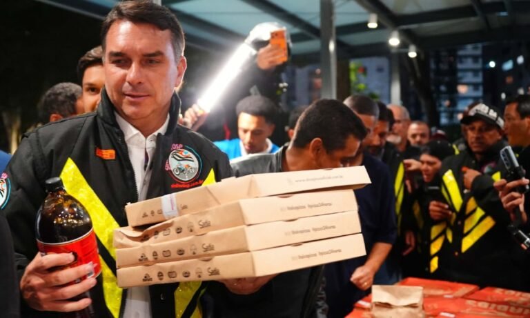 ‘Eleição de Flávio pode levar à destruição completa