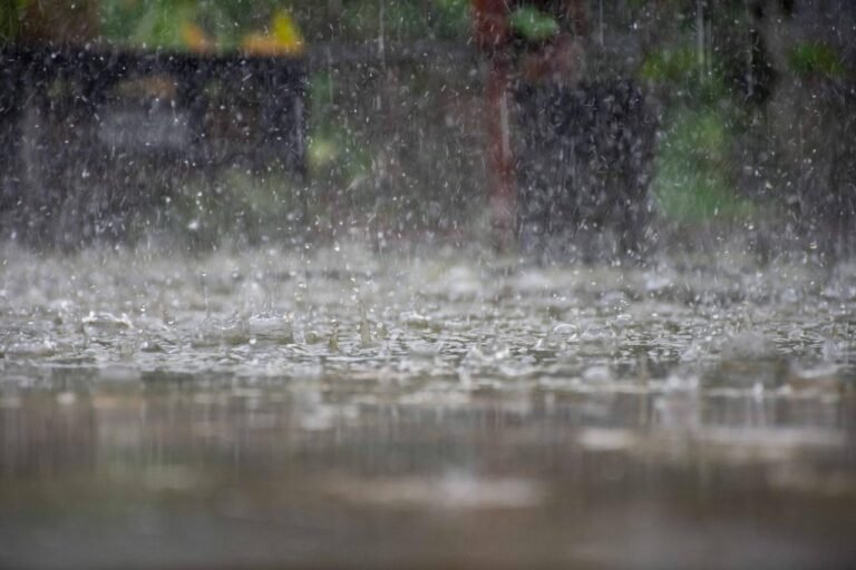 Chuvas afetam o abastecimento de água em Ilhabela neste
