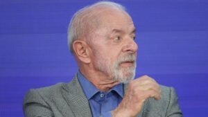 Manifesto de ex-ministros de FHC declara apoio a Lula