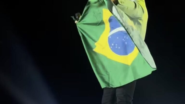 Leonardo manifesta apoio a Flávio