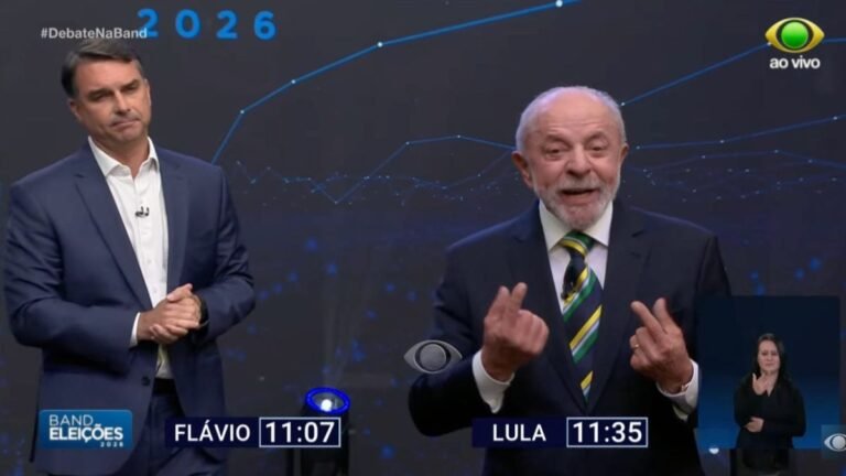 Lula diz que Eduardo Bolsonaro está “fugido” nos Estados